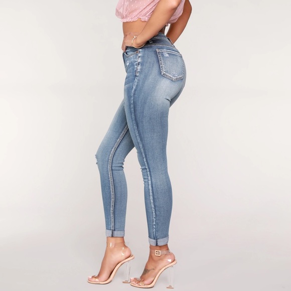 Vintage wash ankle jeans from fashionnova - Picture 2 of 7